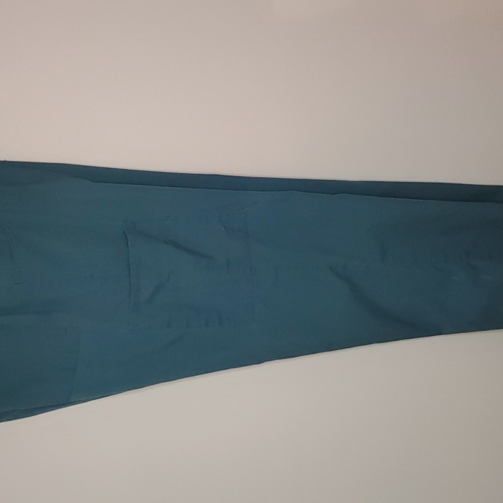 Dickies Scrub Set - Picture 6 of 10